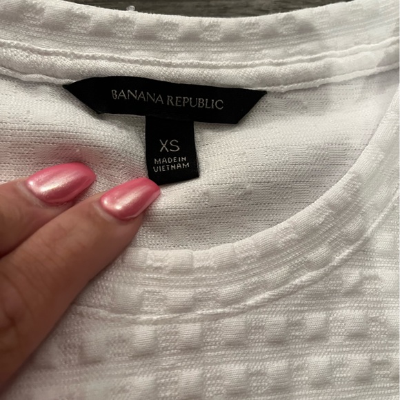 Banana Republic White Blouse - Picture 2 of 3